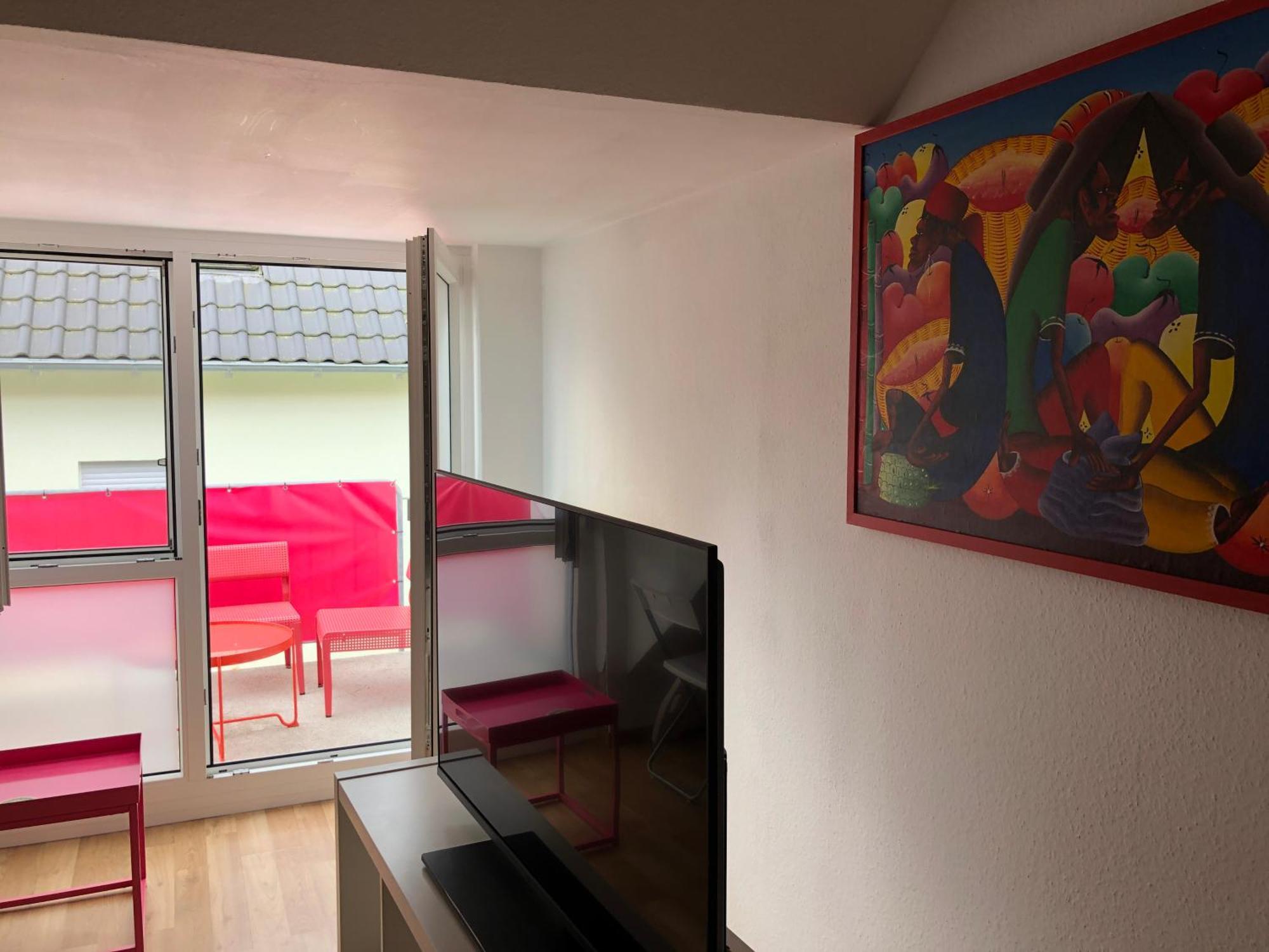 Studio Ochsenfurt Mit Sonnigem Balkon Bagian luar foto